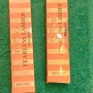 BNIB Bella FOREVER fearless lashes mascara